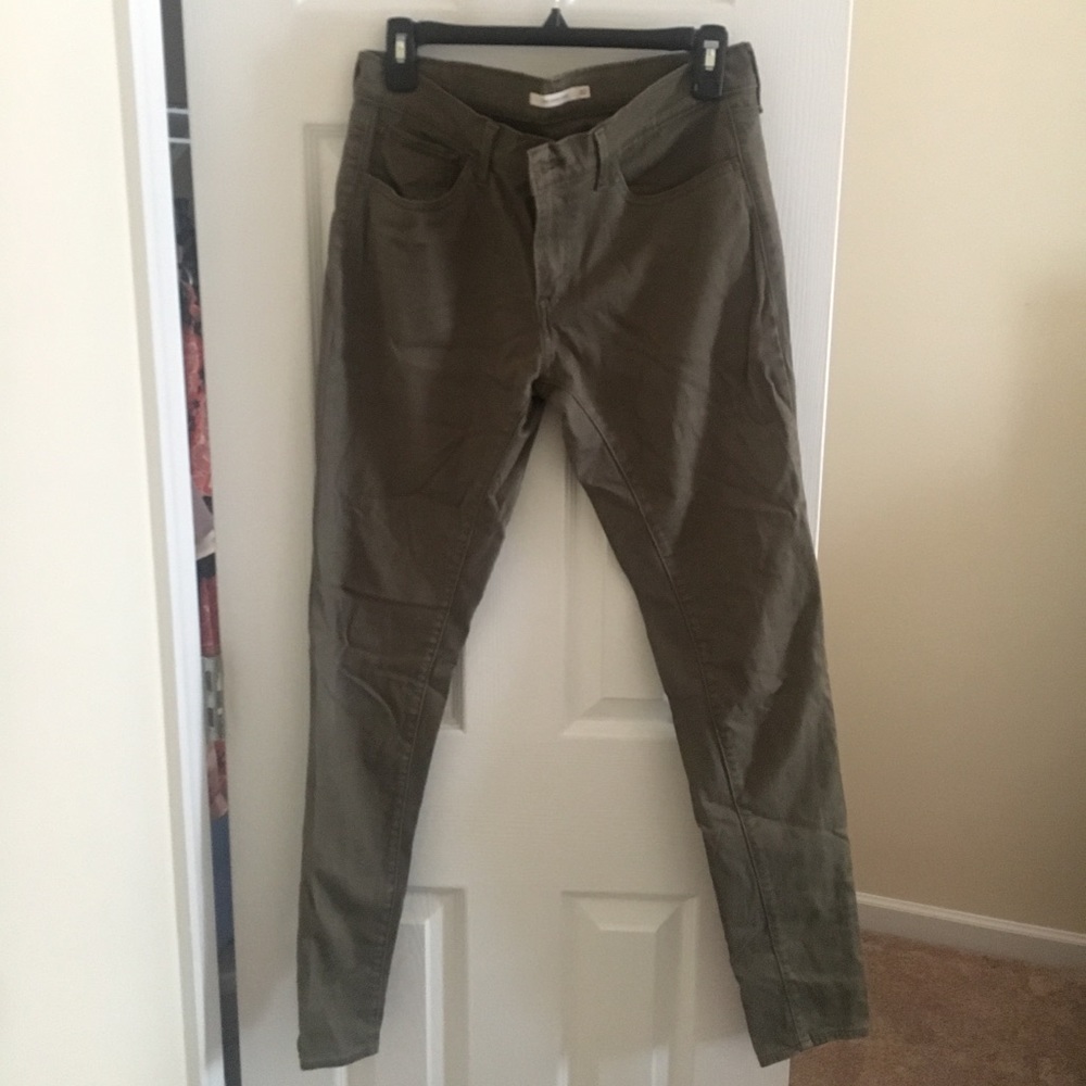 Levis army green skinny pants
